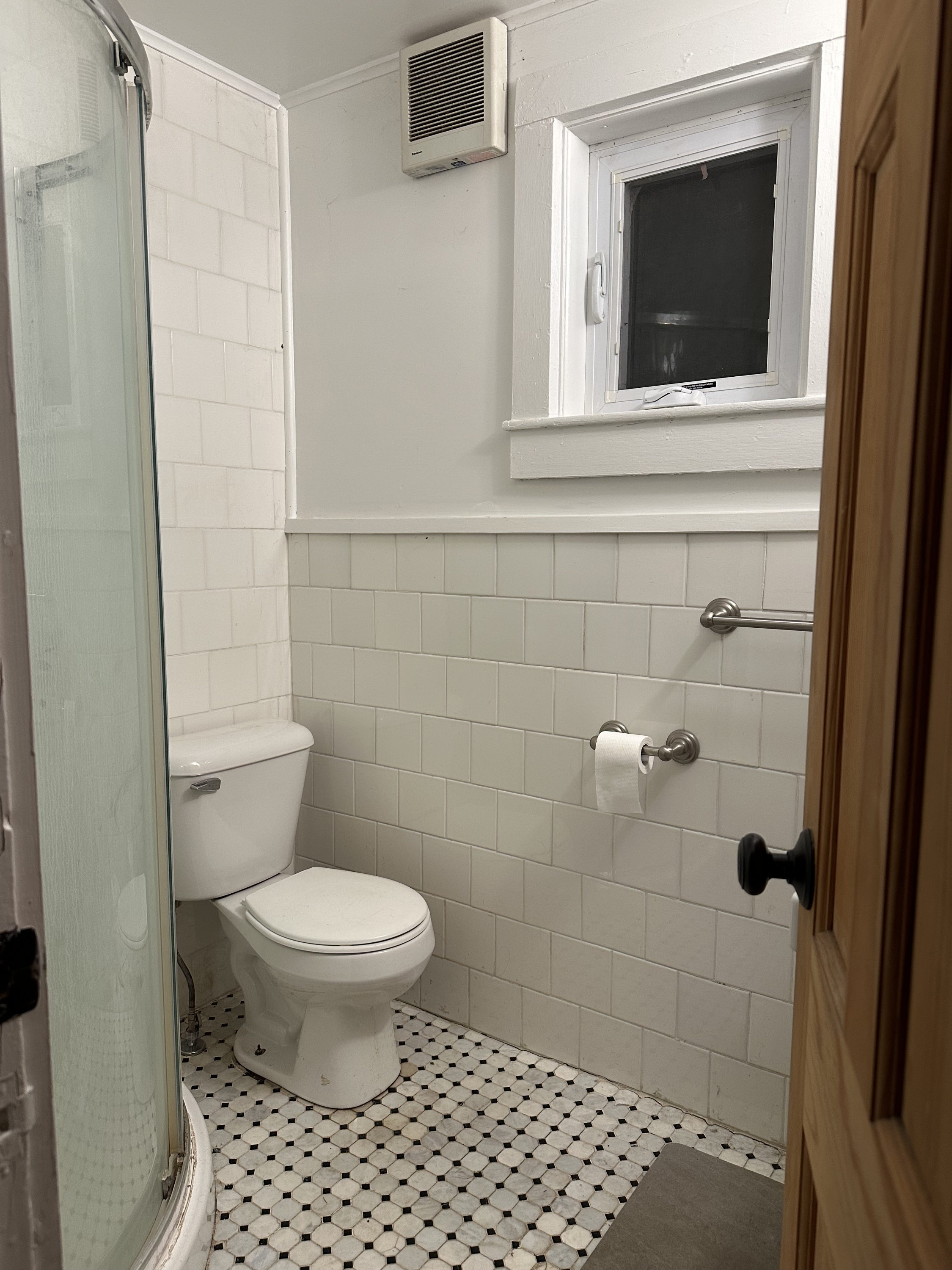 139 Railroad St. Apt 1